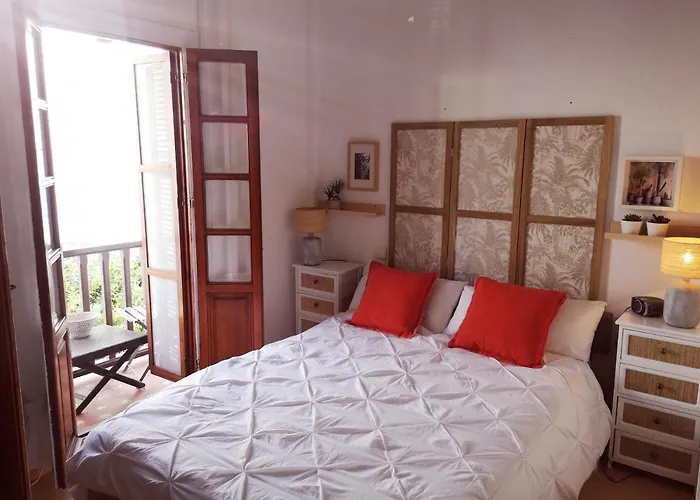 Apartment - Playa - 2 En Urbanizacion Al Lado Del Mar Te12 *